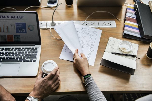 Astuces pour trouver des clients potentiels : création d'un site web optimisé